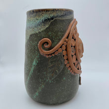 Load image into Gallery viewer, Pacha Vase
