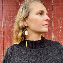 Load image into Gallery viewer, Jasmine Earrings