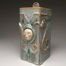 Load image into Gallery viewer, Pacha Box