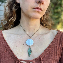 Load image into Gallery viewer, Luna Pendant Necklace
